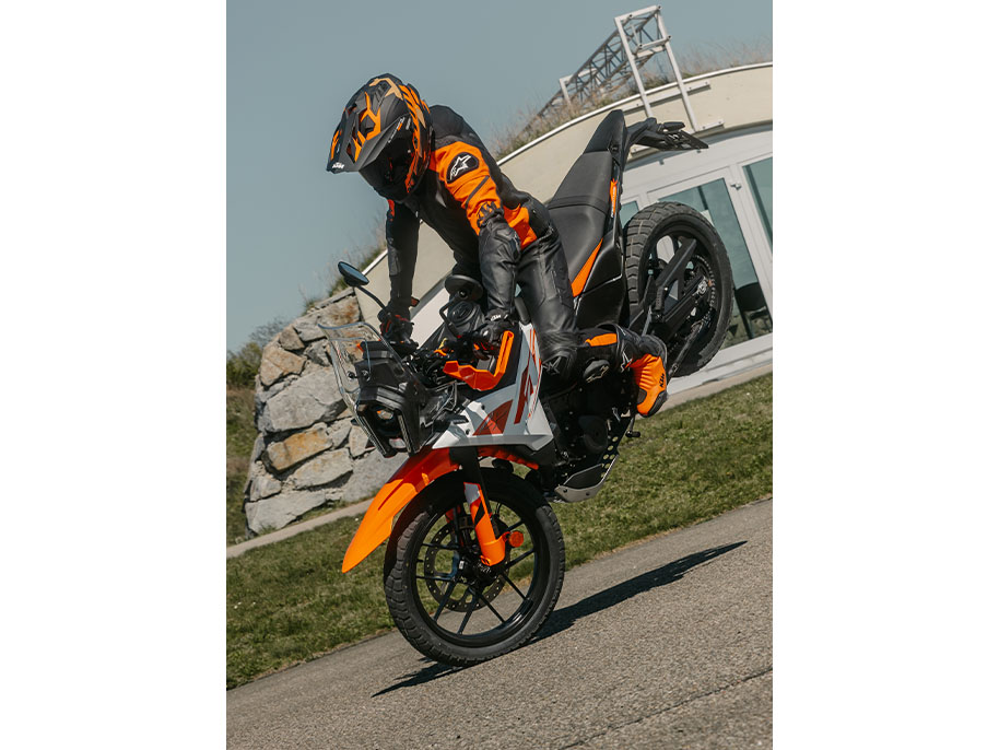 2025 KTM 390 ADVENTURE X - Image 34