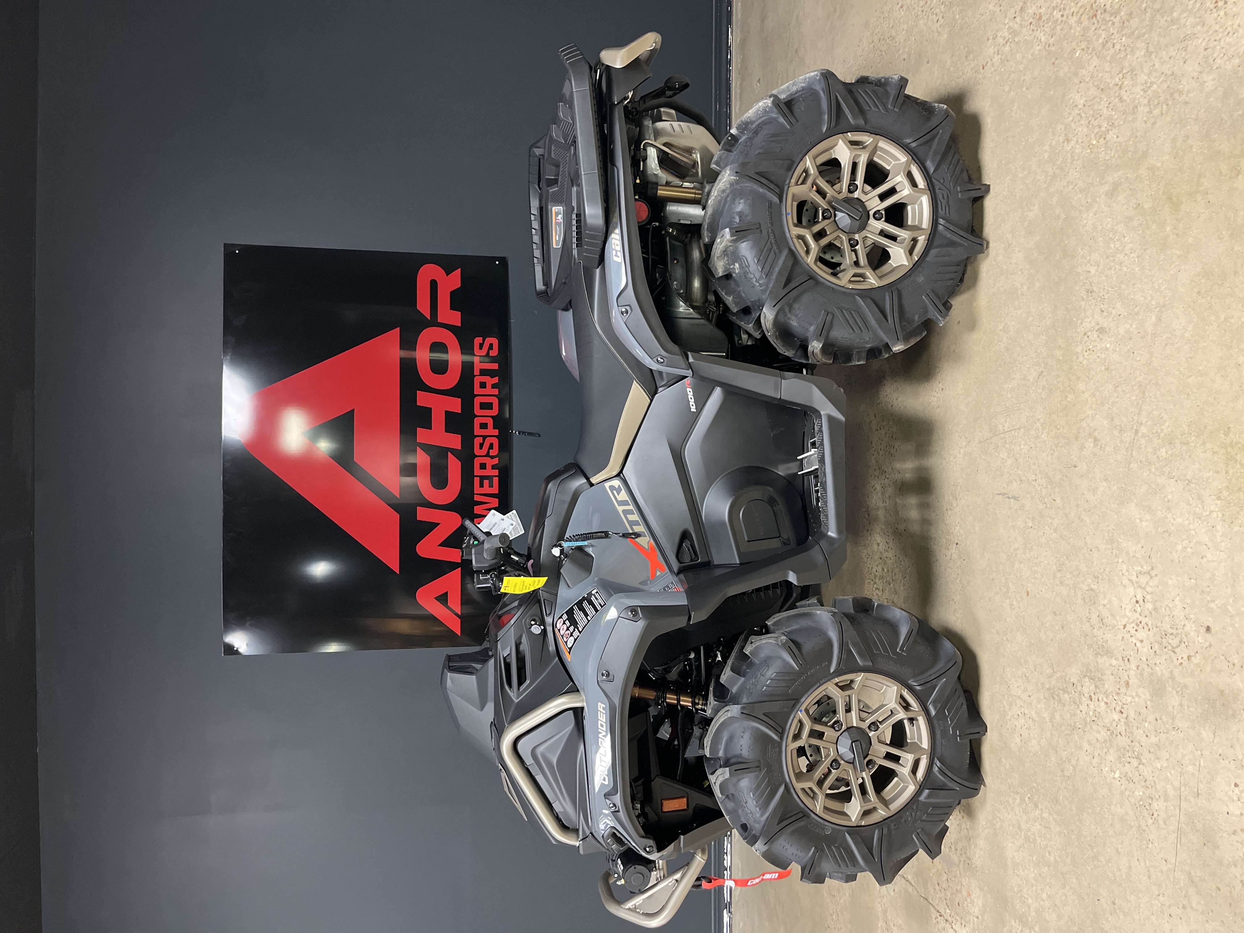 2027 CAN-AM ATV OUTL XMR 1000R1 GY 27 XMR