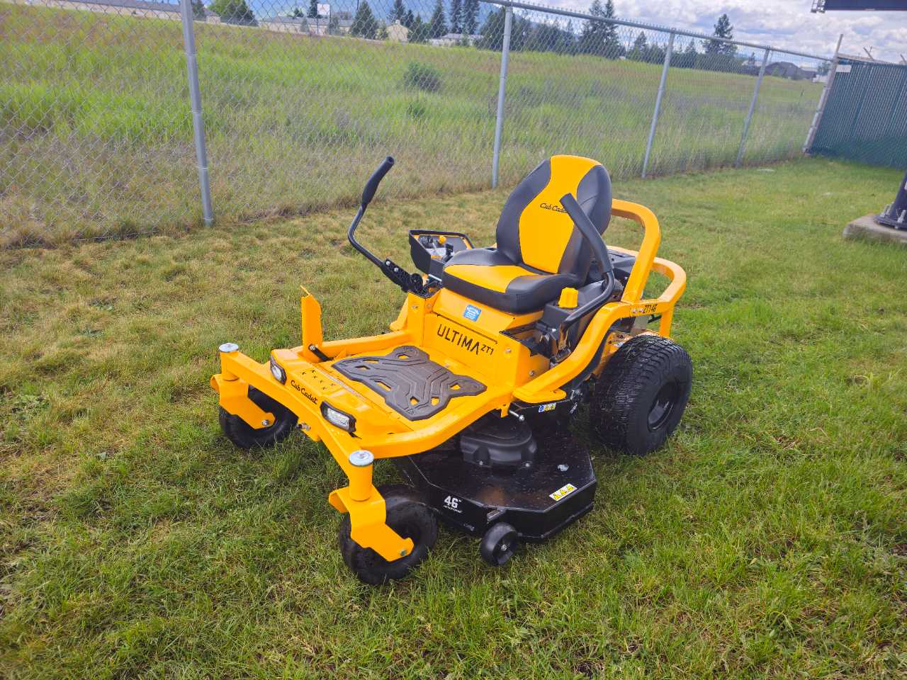 Cub Cadet ZT1 42 Image