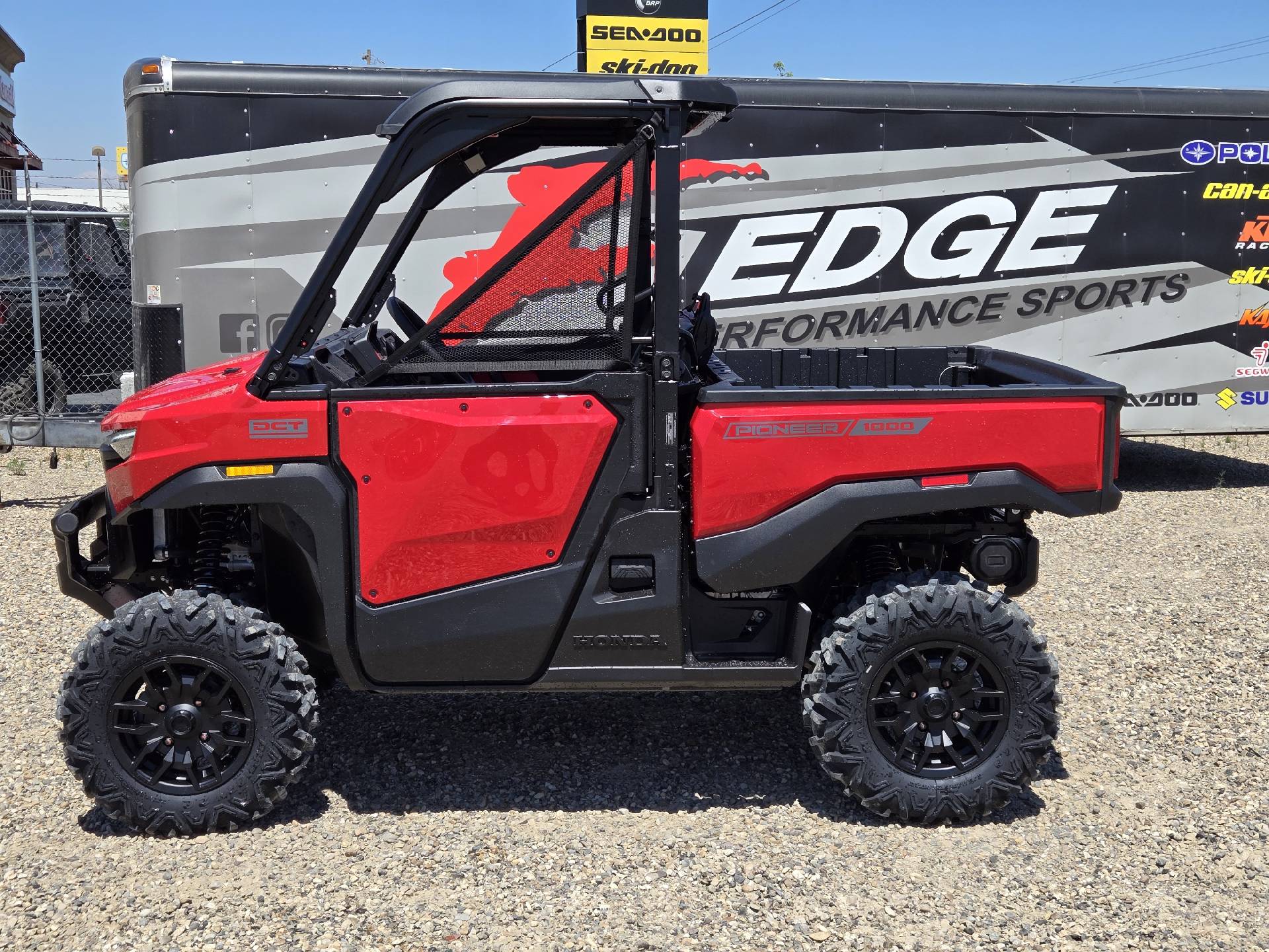 2026 Honda PIONEER 1000 DELUXE