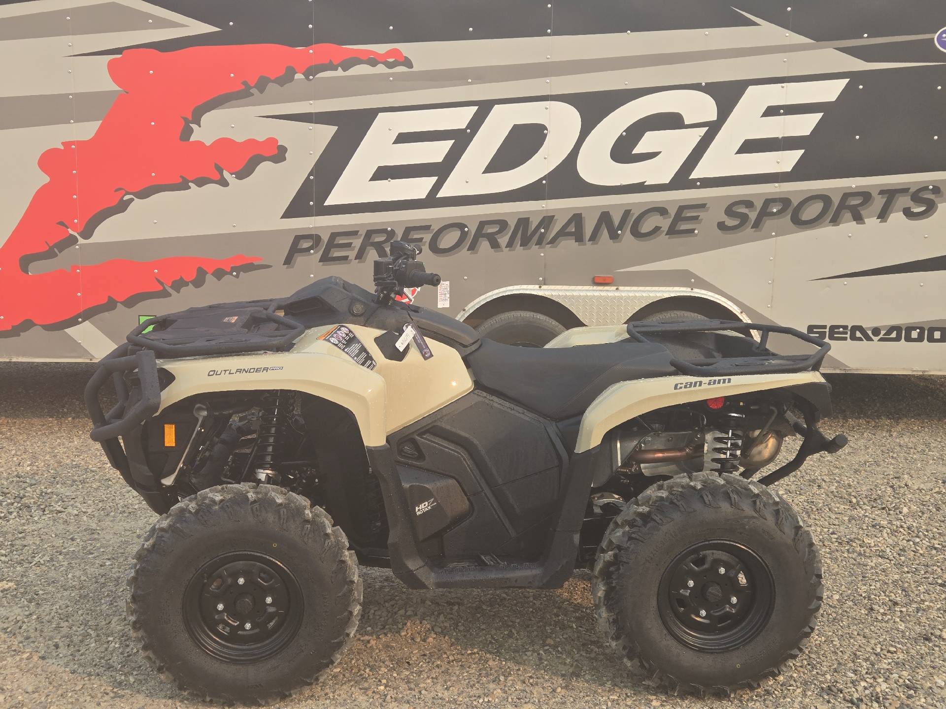 2026 Can-Am OUTLANDER PRO HD7
