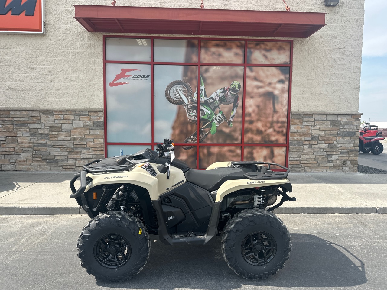 2026 Can-Am OUTLANDER PRO XU HD7