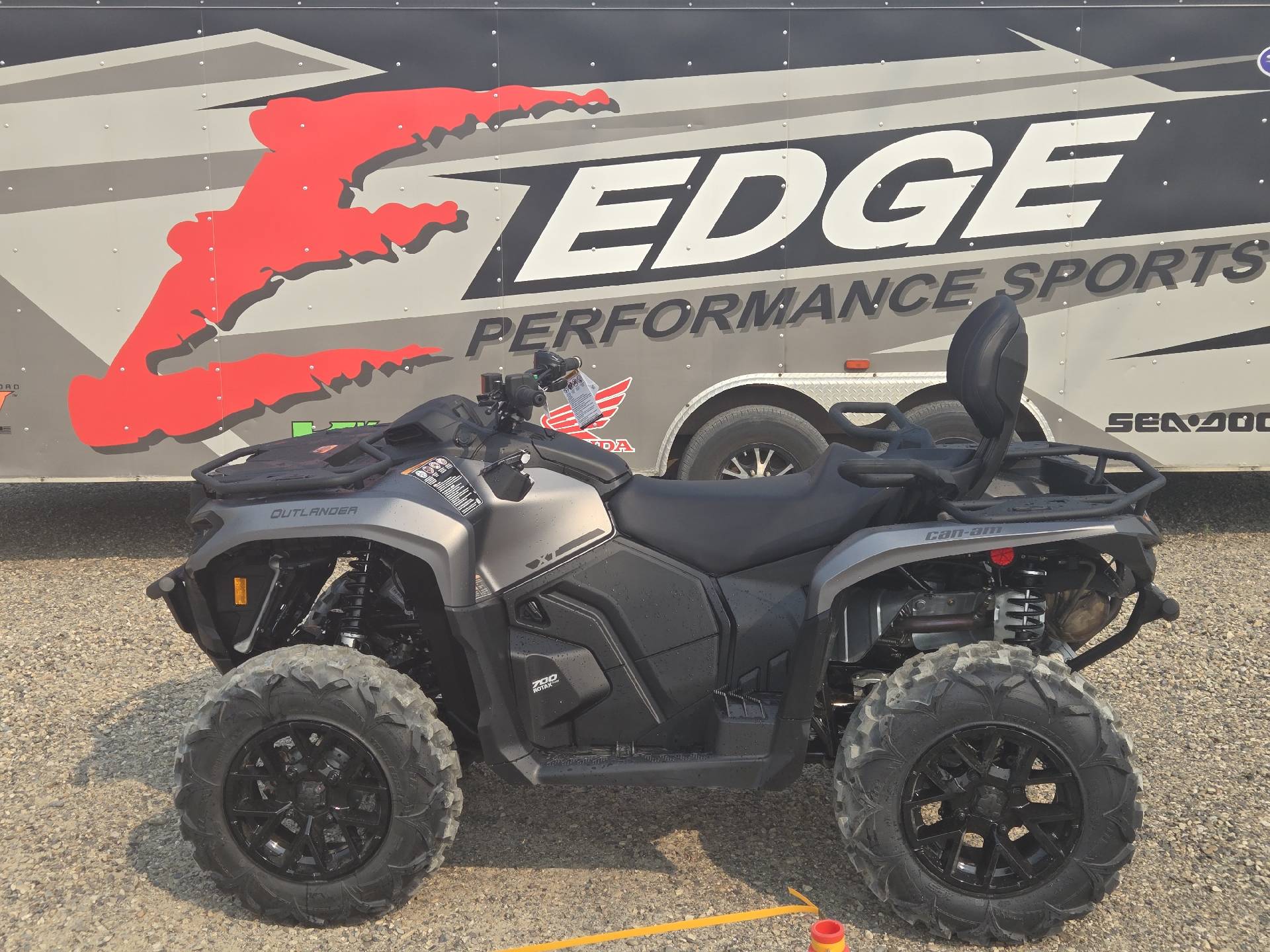 2026 Can-Am OUTLANDER MAX XT 700