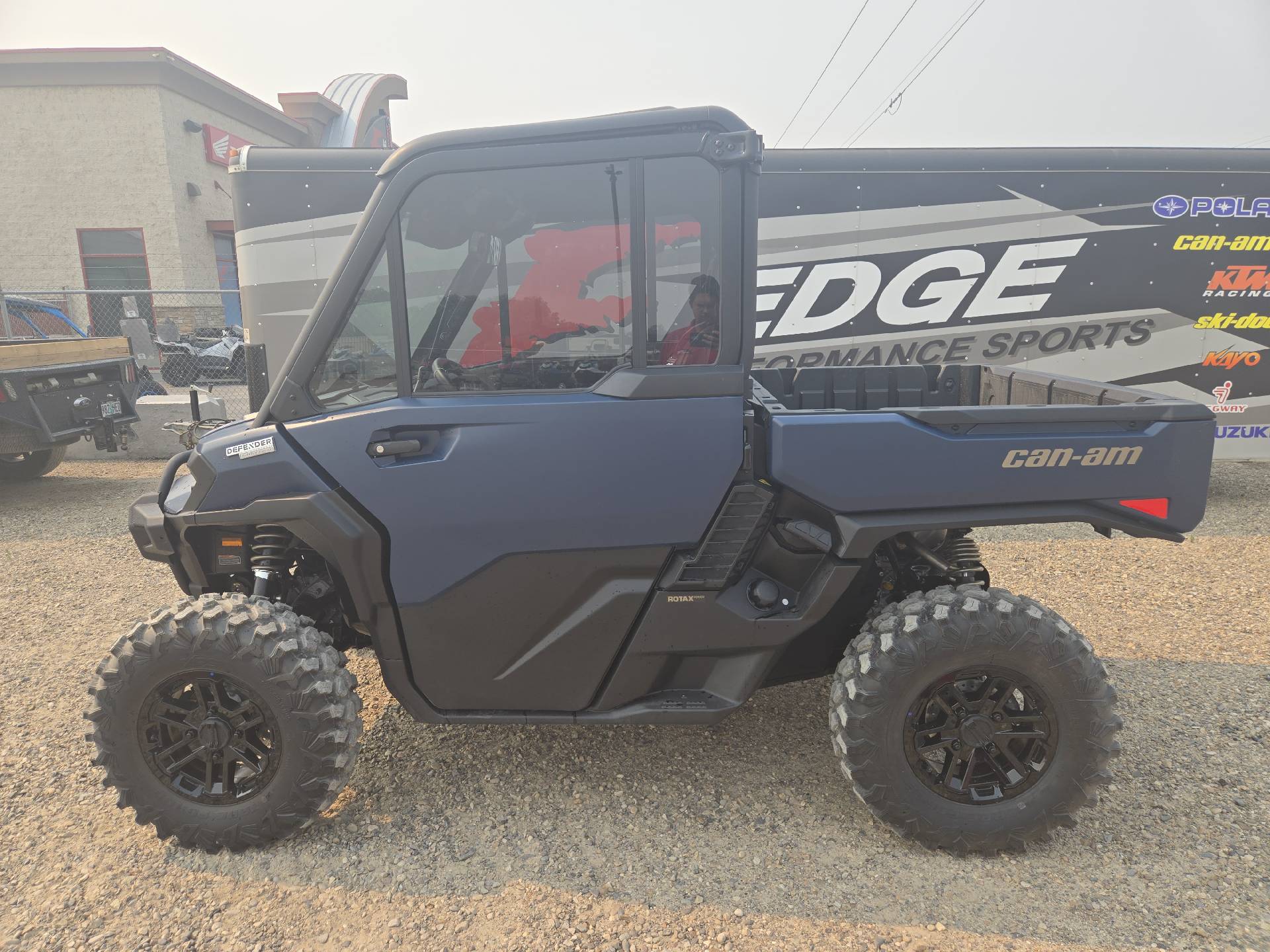 2026 Can-Am DEFENDER LTD HD11
