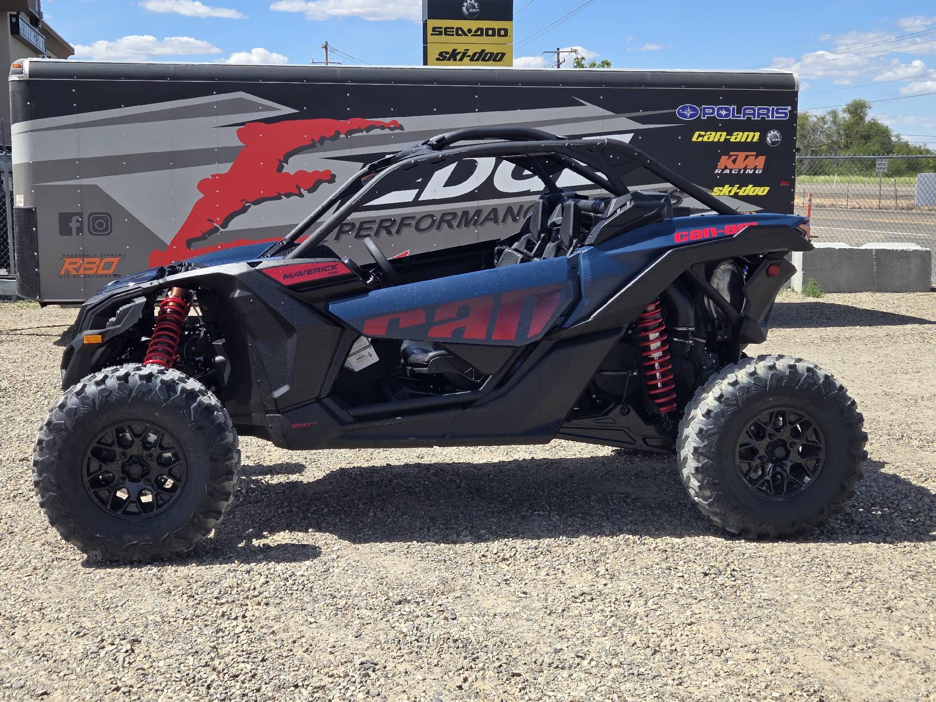 2026 Can-Am MAVERICK RS 72 T