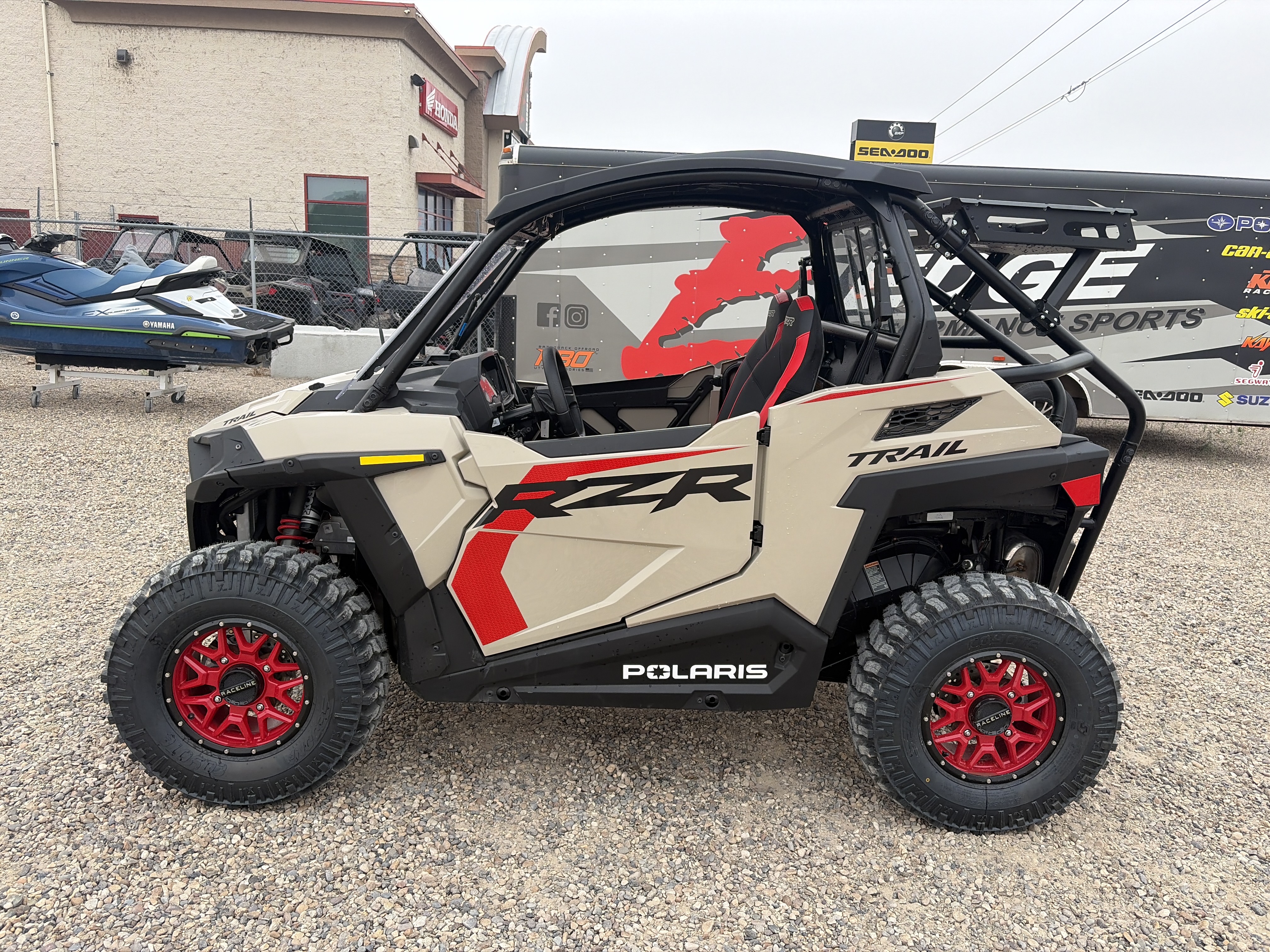 2026 Polaris RZR TRAIL ULTIMATE