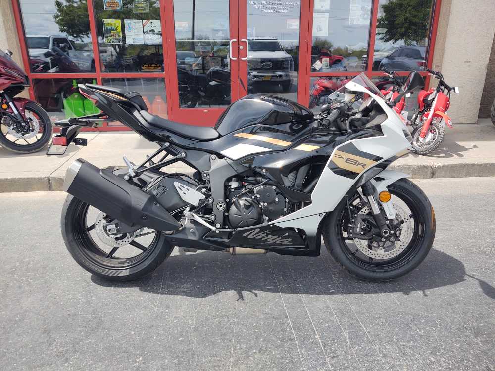 2026 Kawasaki NINJA ZX-6R ABS