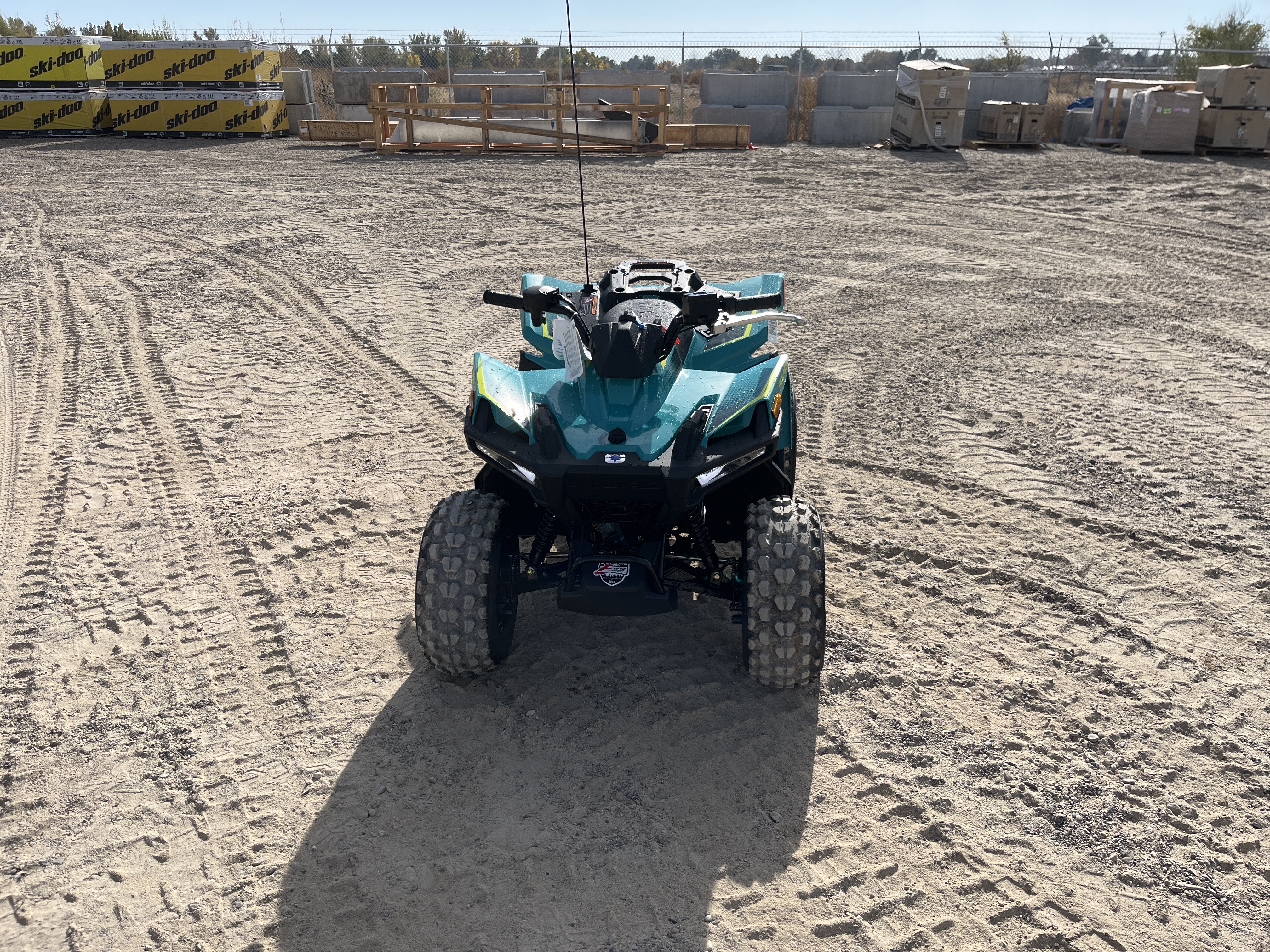 2026 Polaris OUTLAW 70 EFI — photo 2 of 6