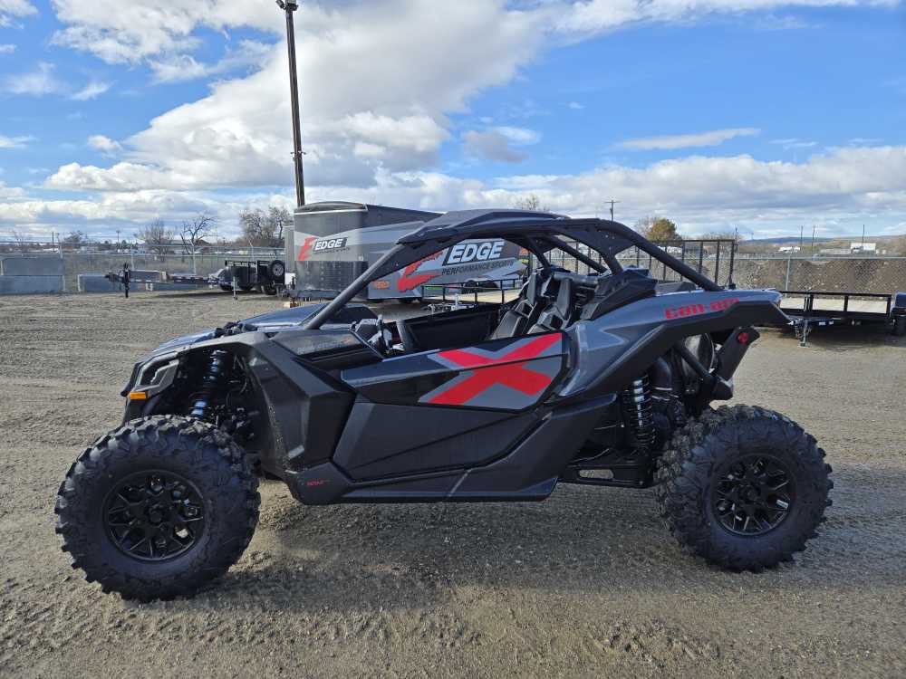 2026 Can-Am MAVERICK X 64 T