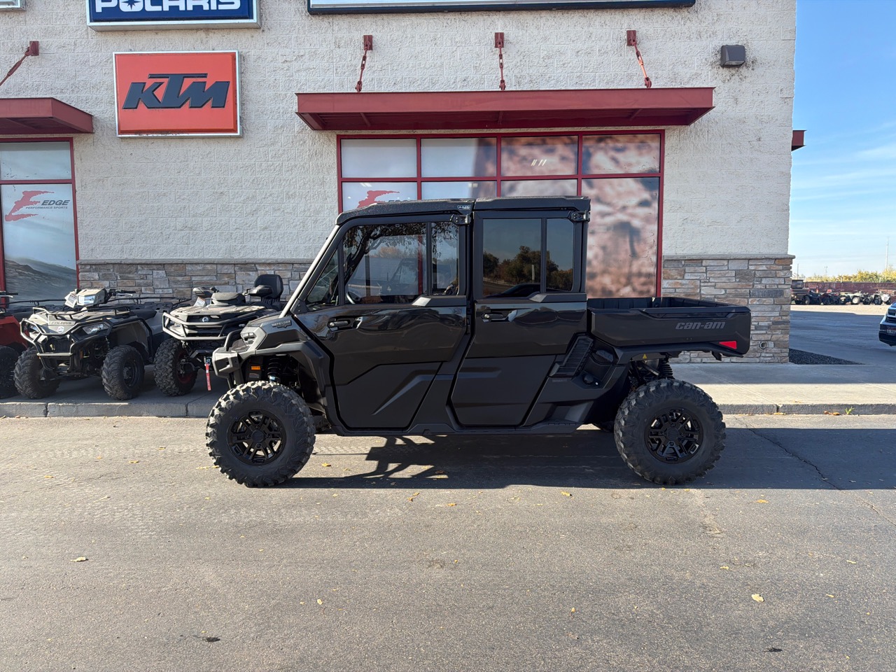 2026 Can-Am DEFENDER MAX TEXCAB HD11