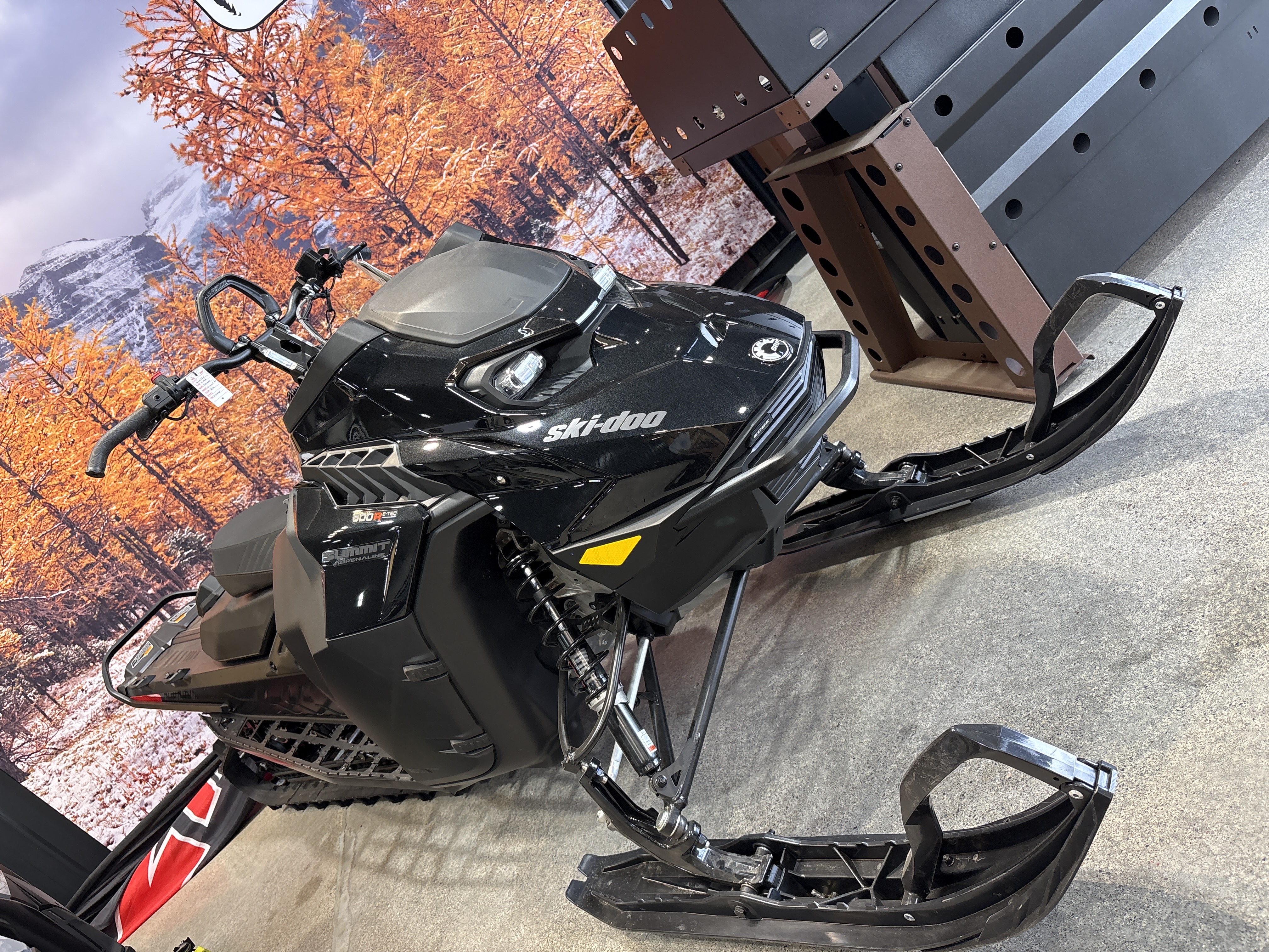 2026 Ski-Doo SUMMIT EDGE 600R S HAC 154 2.5  E-TEC®