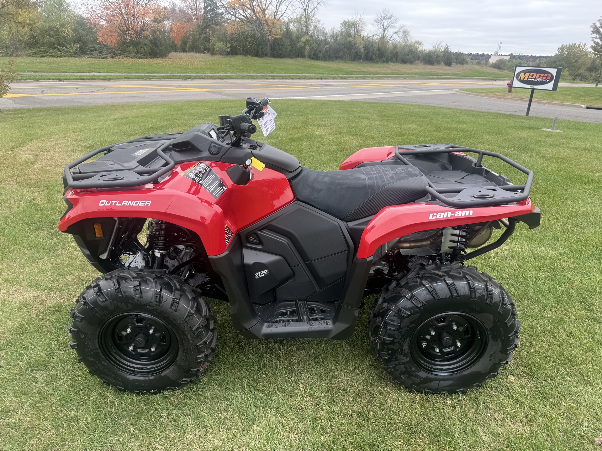 2026 CAN-AM OUTLANDER DPS 700