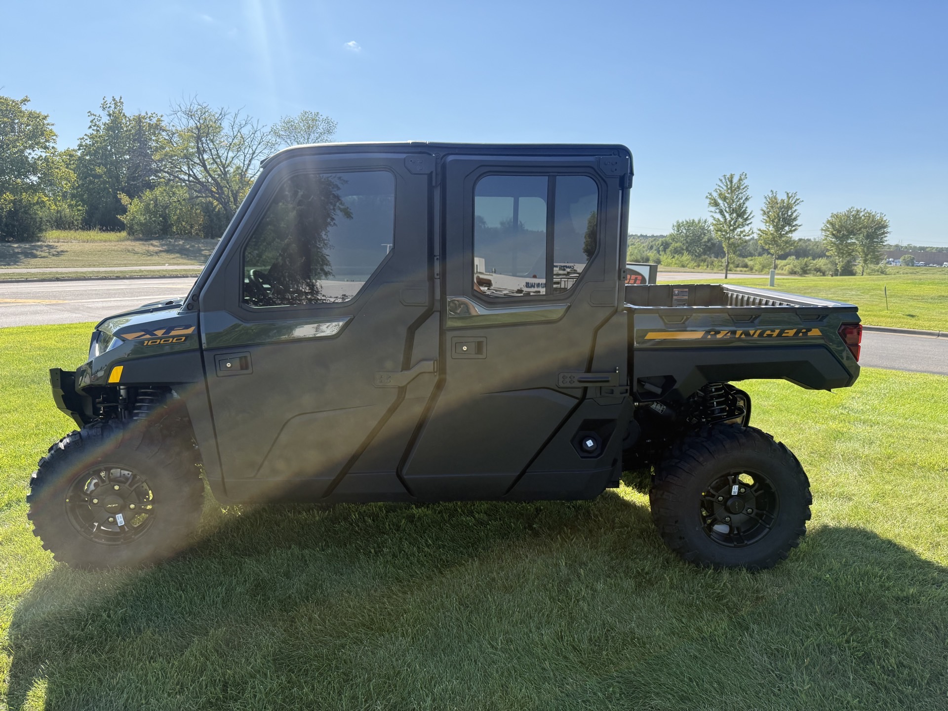 2027 POLARIS RANGER CREW XP 1000 NORTHSTAR ULTIMATE