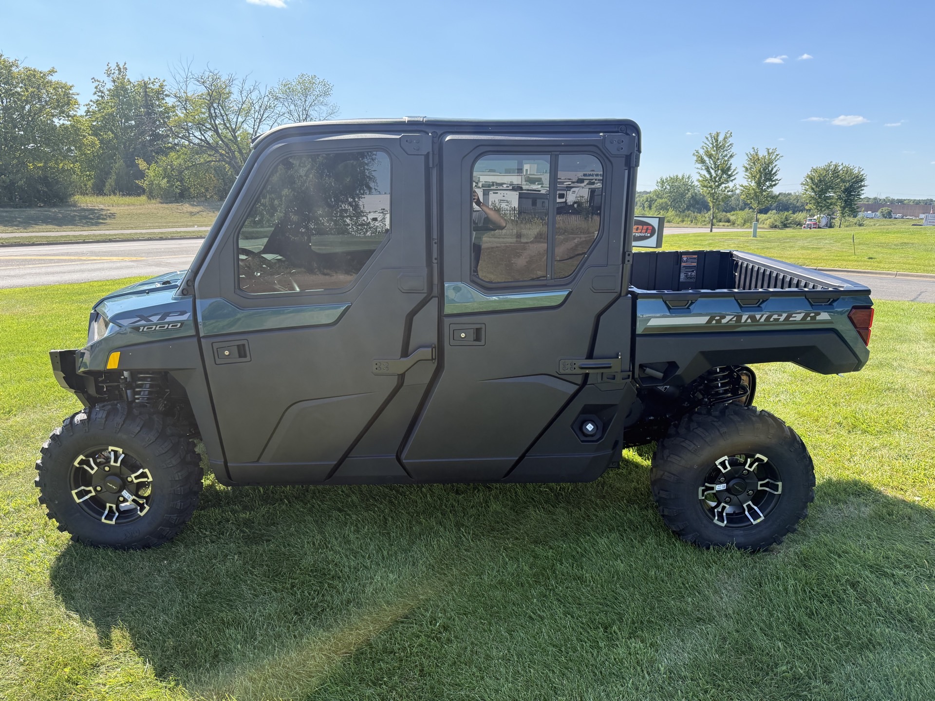 2027 POLARIS RANGER CREW XP 1000 NORTHSTAR ULTIMATE