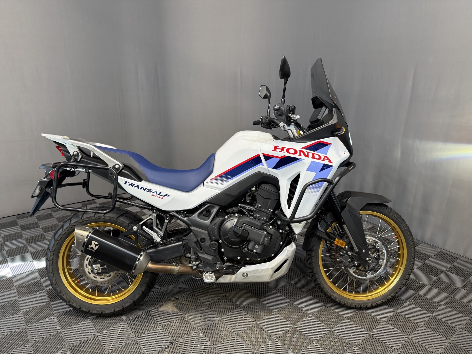 2026 HONDA TRANSALP E-CLUTCH