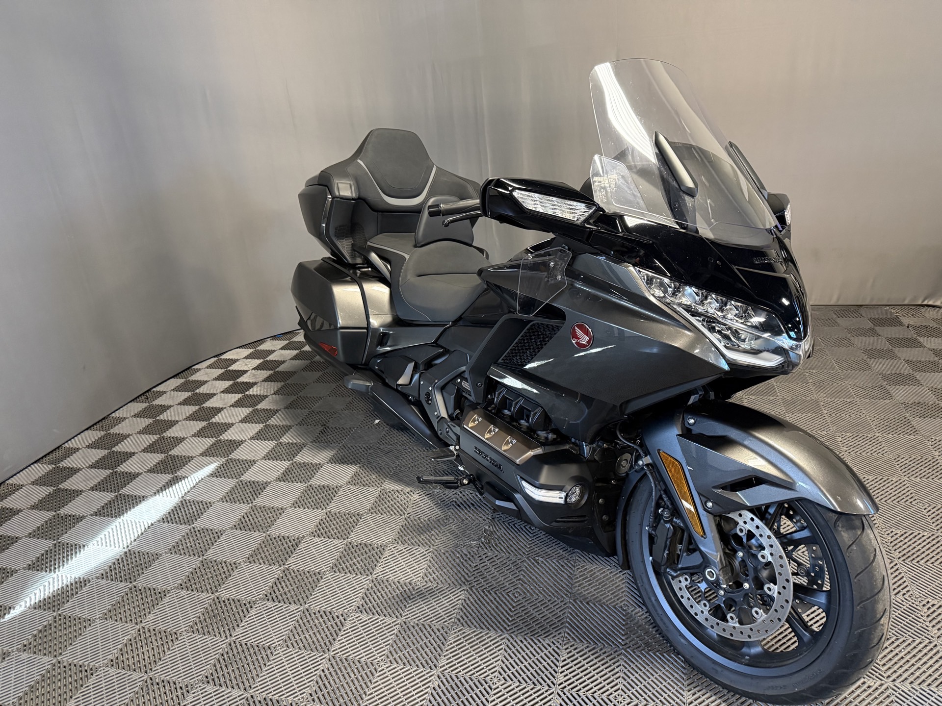 2024 HONDA GOLDWING TOUR DCT