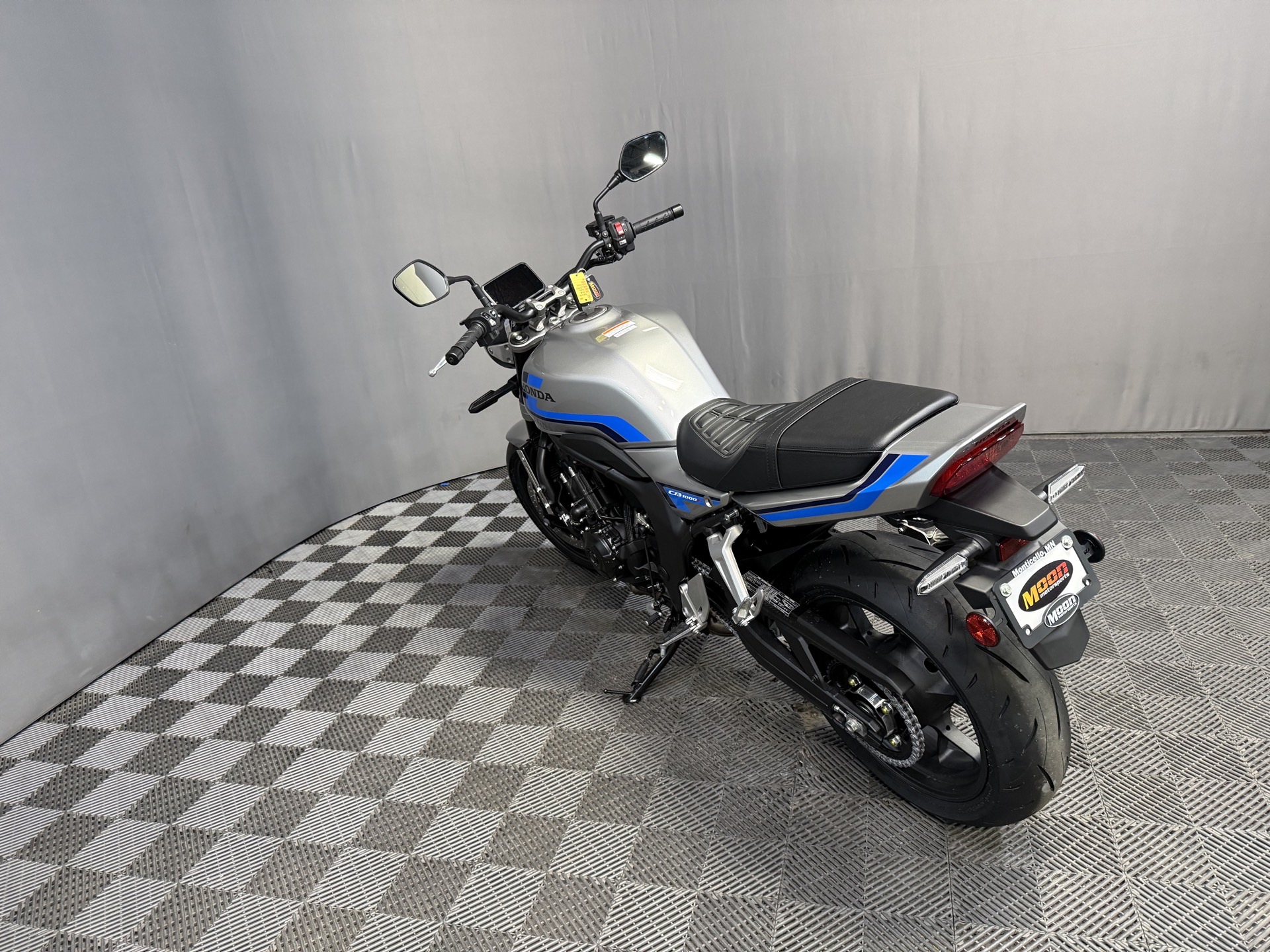 2026 HONDA CB1000F