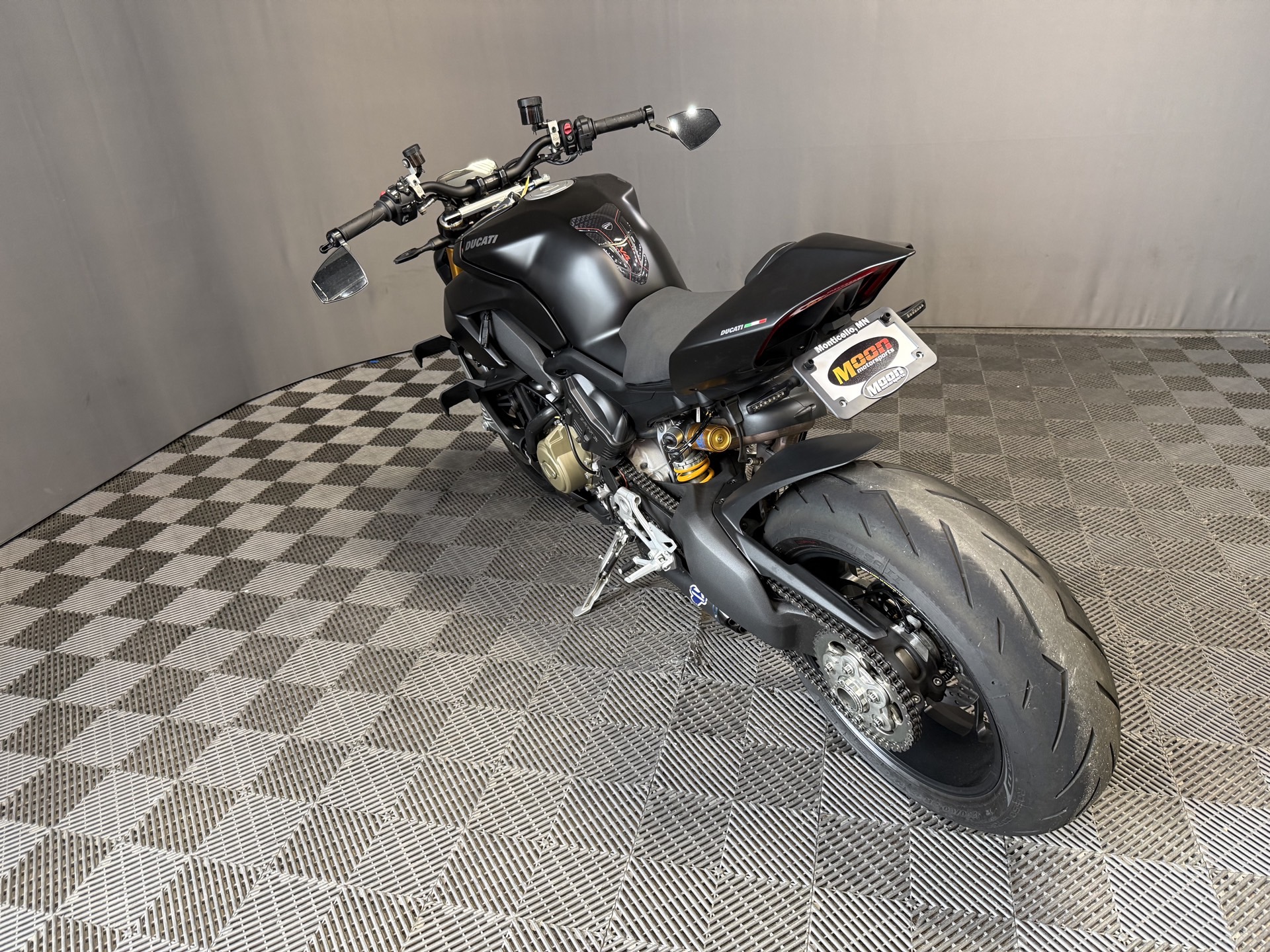 2022 DUCATI STREETFIGHTER V4 S
