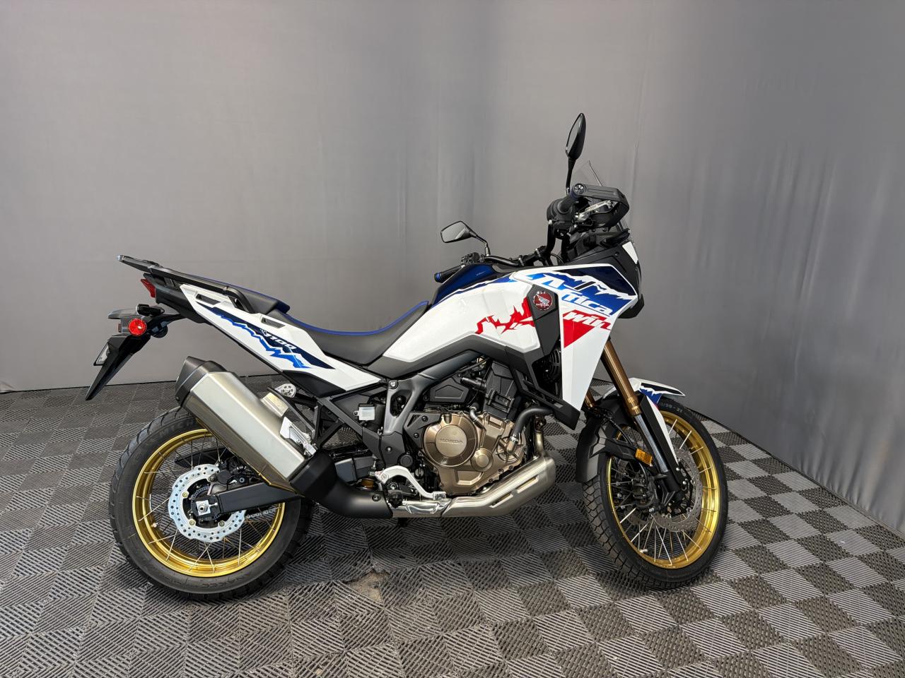 2026 HONDA AFRICA TWIN BASE