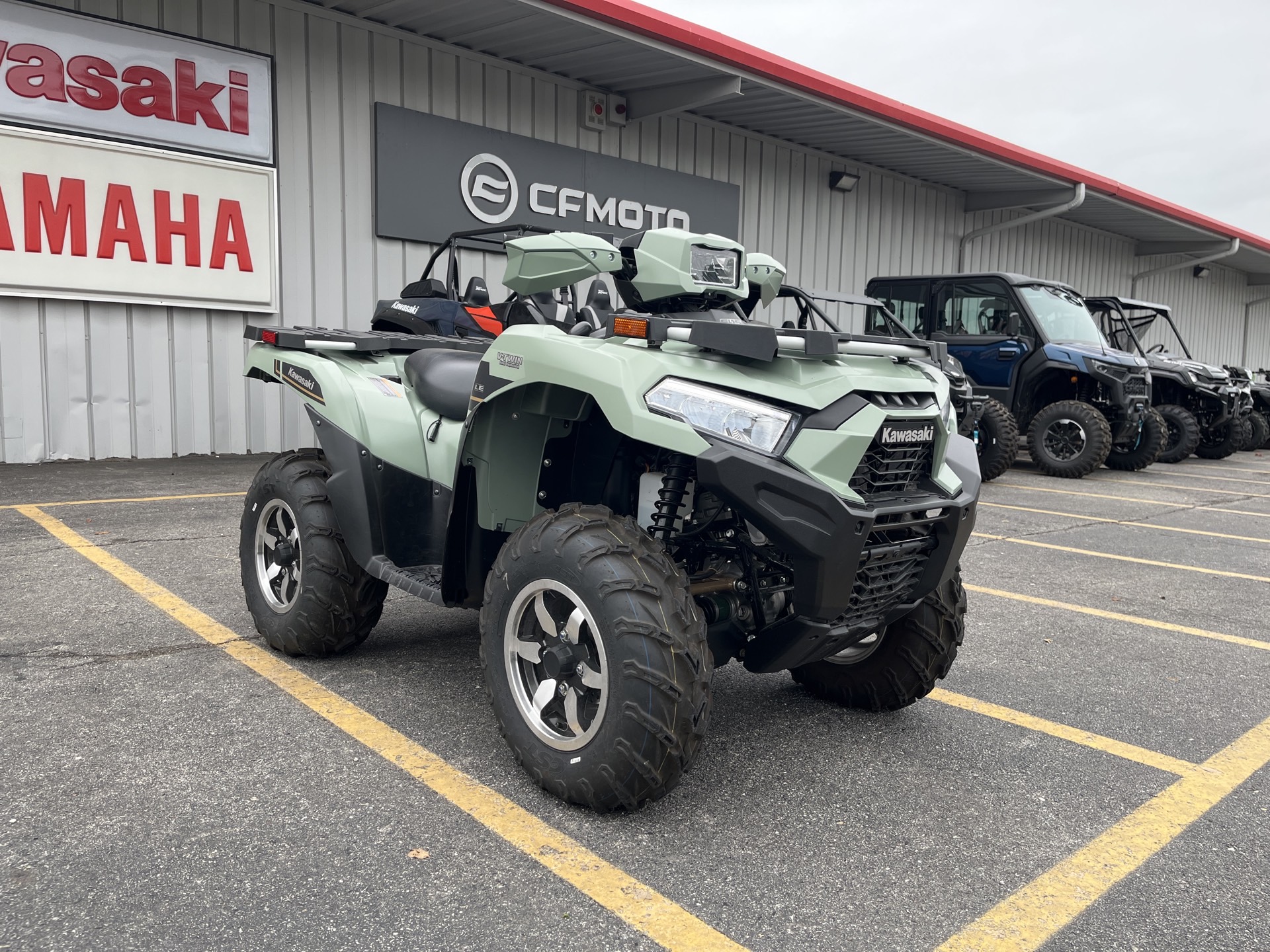 2025 KAWASAKI BRUTE FORCE 750