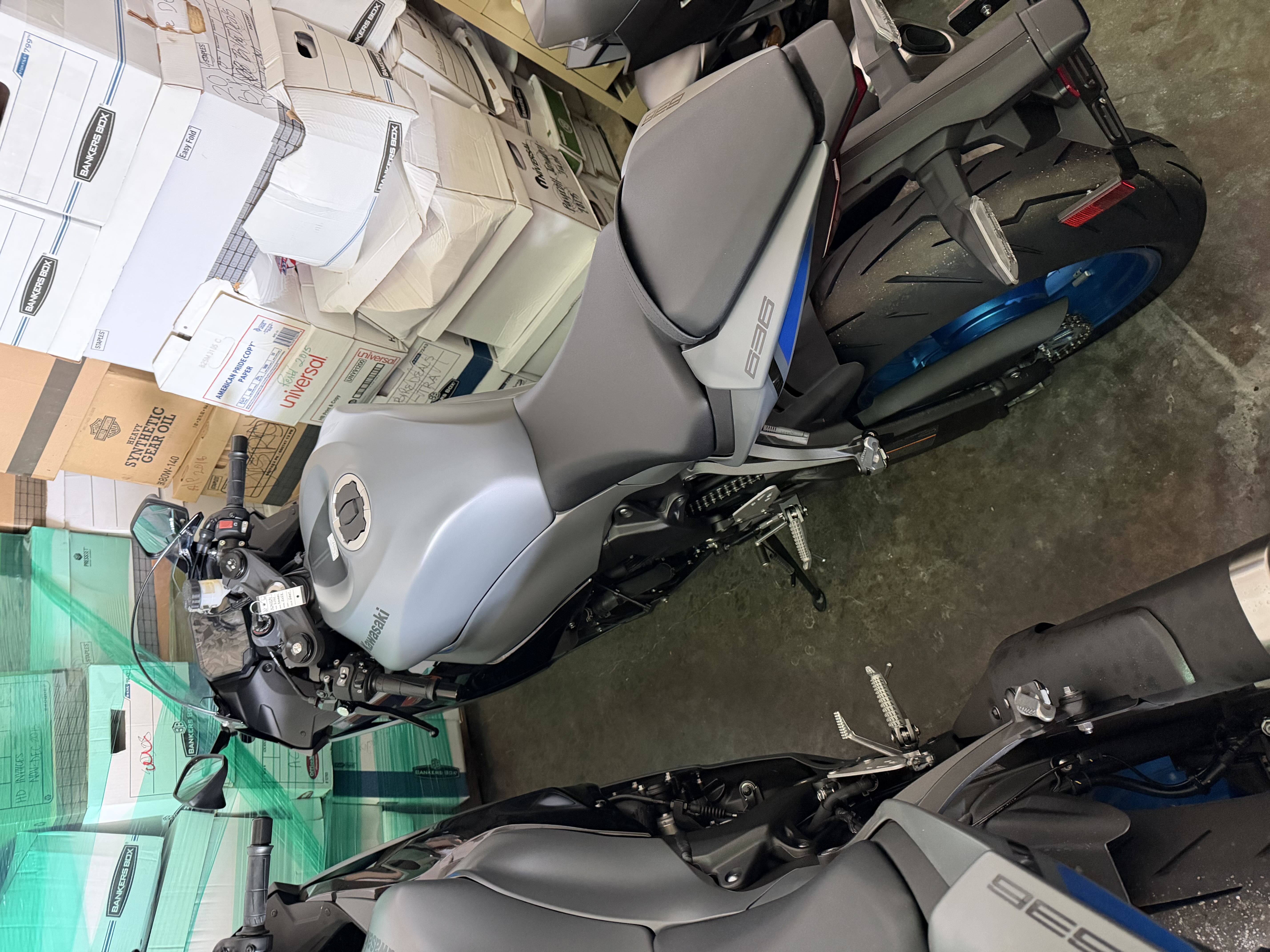 2026 KAWASAKI NINJA ZX 6R ABS METALLIC MATTE DARK GRAY / EBONY