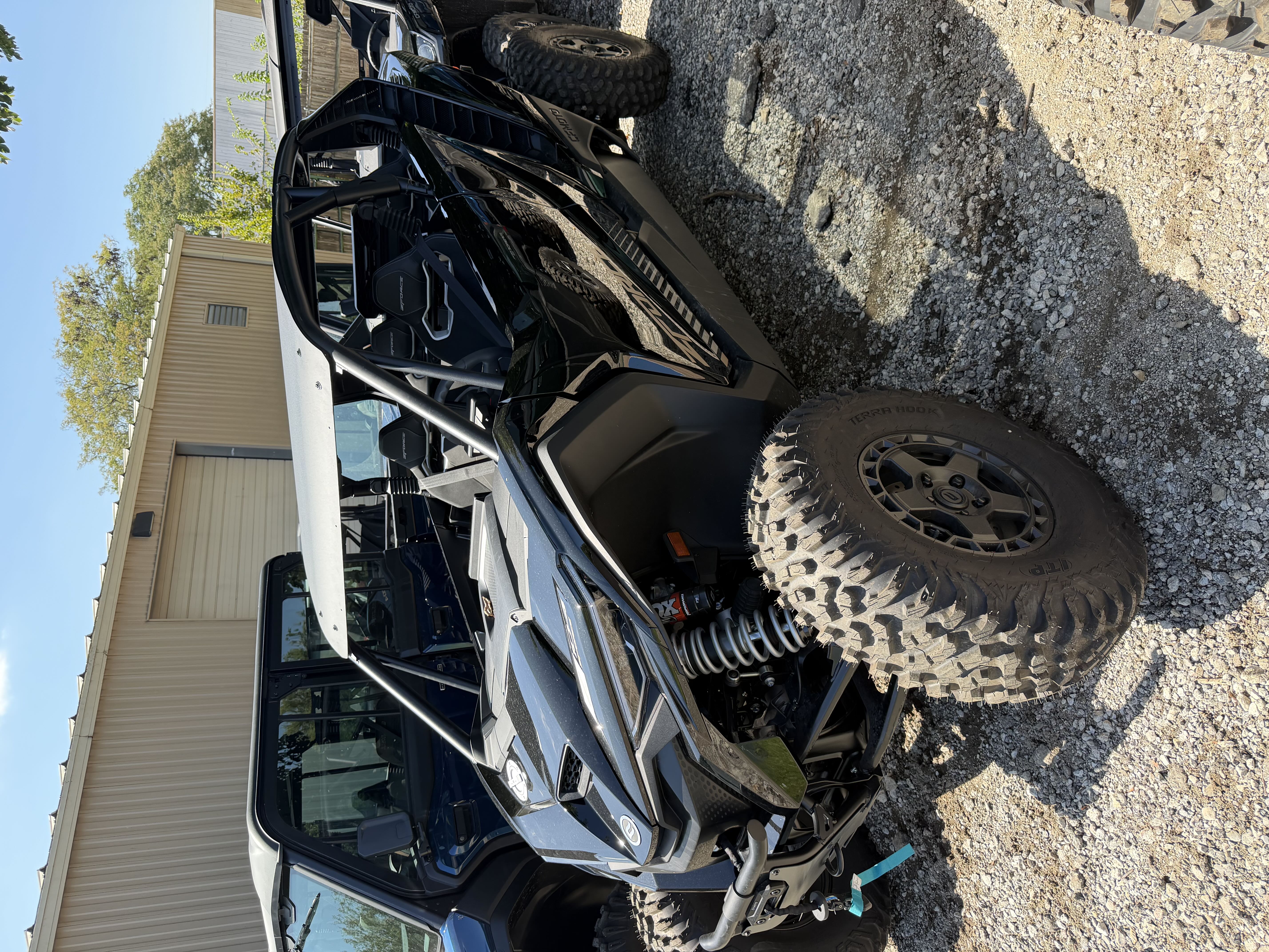 2027 CFMOTO ZFORCE Z10-4