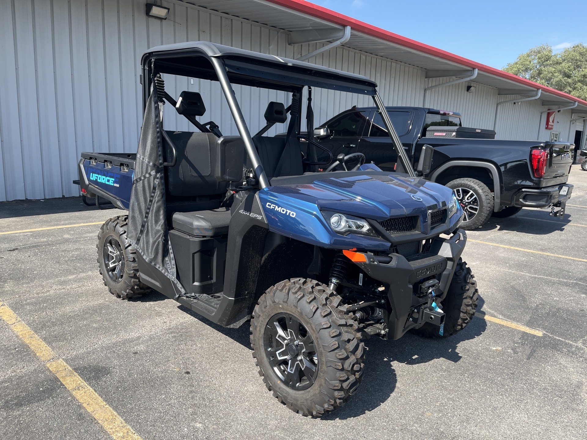 2025 CFMOTO UFORCE 1000