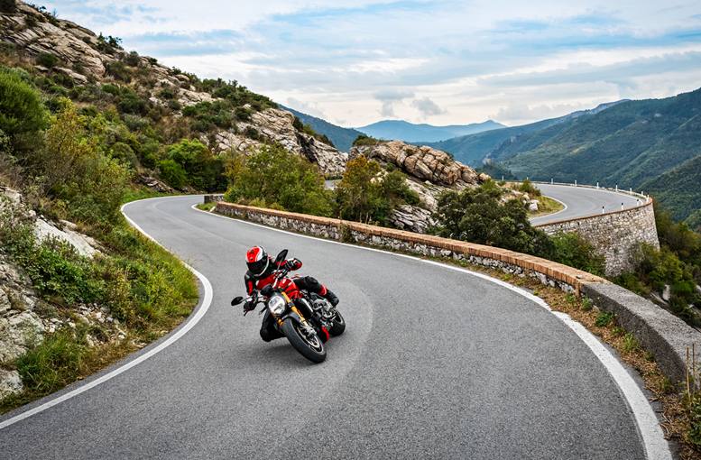 2021 Ducati Monster - 1200 S for sale in the Pompano Beach, FL area. Get the best drive out price on 2021 Ducati Monster - 1200 S and compare.