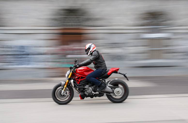 2021 Ducati Monster - 1200 S for sale in the Pompano Beach, FL area. Get the best drive out price on 2021 Ducati Monster - 1200 S and compare.