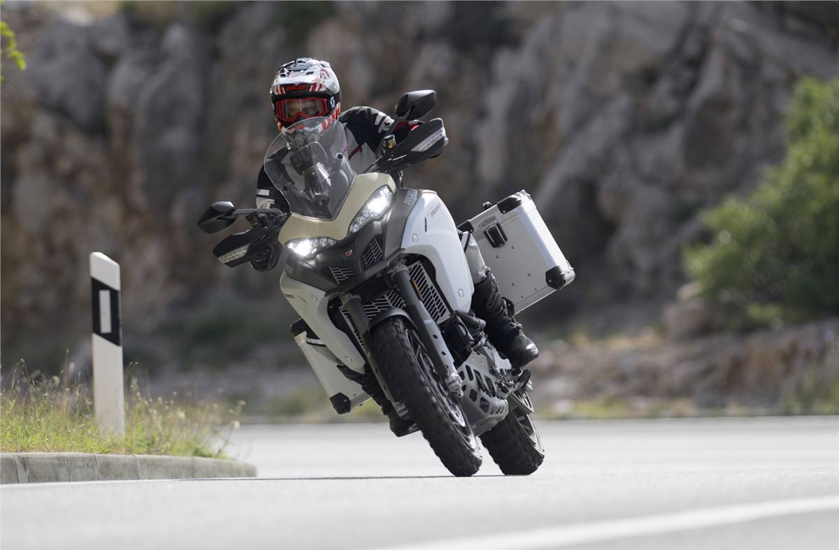 2021 Ducati Multistrada - 1260 Enduro for sale in the Pompano Beach, FL area. Get the best drive out price on 2021 Ducati Multistrada - 1260 Enduro and compare.