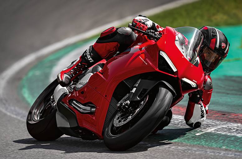 2021 Ducati Panigale - V2 for sale in the Pompano Beach, FL area. Get the best drive out price on 2021 Ducati Panigale - V2 and compare.