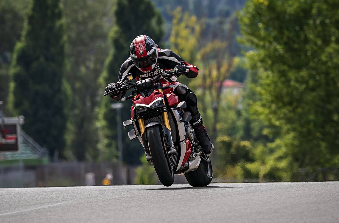 2021 Ducati Streetfighter - V4 S for sale in the Pompano Beach, FL area. Get the best drive out price on 2021 Ducati Streetfighter - V4 S and compare.
