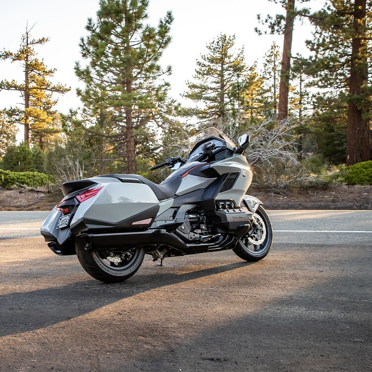 2021 Honda Gold Wing - Base for sale in the Pompano Beach, FL area. Get the best drive out price on 2021 Honda Gold Wing - Base and compare.