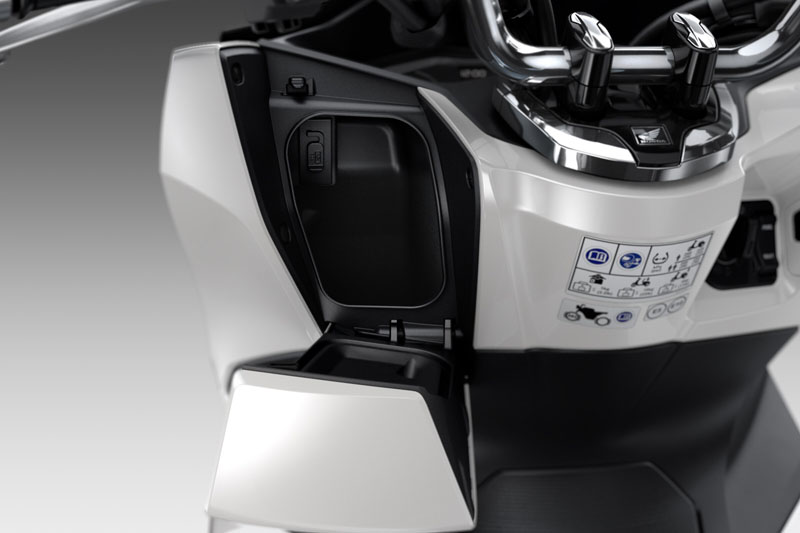 2021 Honda PCX150 - Base for sale in the Pompano Beach, FL area. Get the best drive out price on 2021 Honda PCX150 - Base and compare.