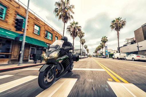 2021 Kawasaki CONCOURS®14 ABS for sale in the Pompano Beach, FL area. Get the best drive out price on 2021 Kawasaki CONCOURS®14 ABS and compare.