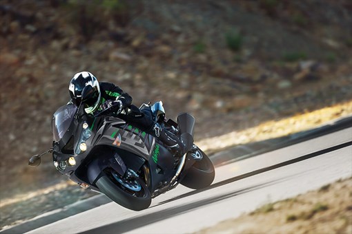 2021 Kawasaki NINJA® ZX™-14R ABS - Base for sale in the Pompano Beach, FL area. Get the best drive out price on 2021 Kawasaki NINJA® ZX™-14R ABS - Base and compare.