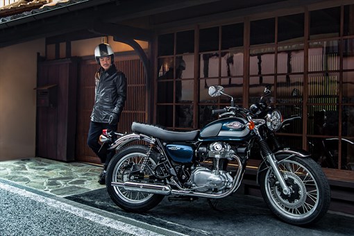 2021 Kawasaki W800 for sale in the Pompano Beach, FL area. Get the best drive out price on 2021 Kawasaki W800 and compare.