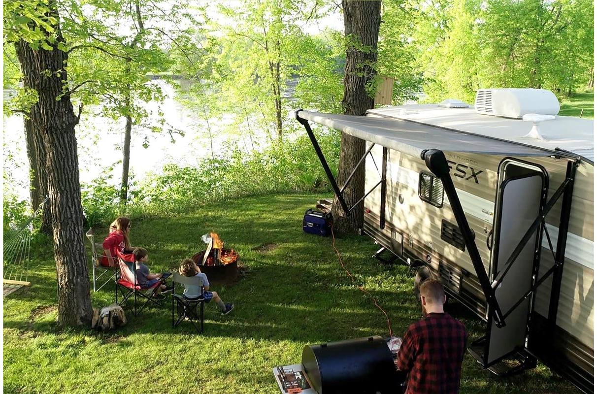 2021 Yamaha Generators EF2200iS for sale in the Pompano Beach, FL area. Get the best drive out price on 2021 Yamaha Generators EF2200iS and compare.
