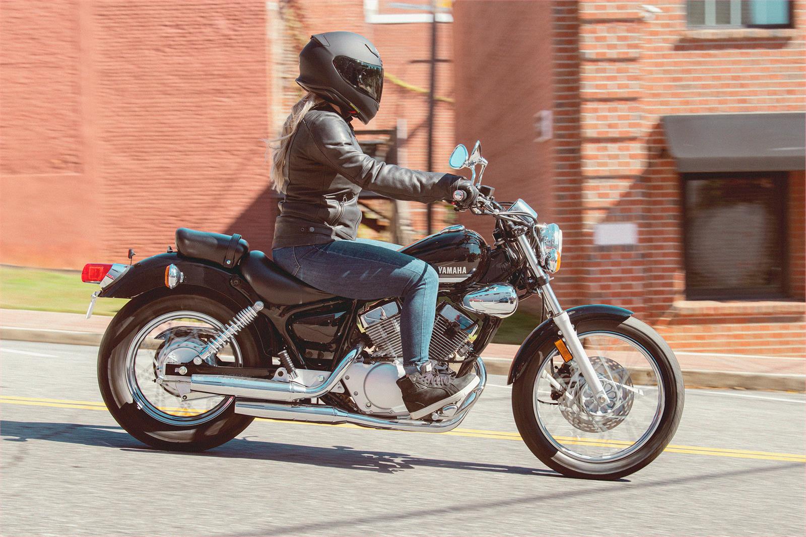 2021 Yamaha V STAR - 250 for sale in the Pompano Beach, FL area. Get the best drive out price on 2021 Yamaha V STAR - 250 and compare.