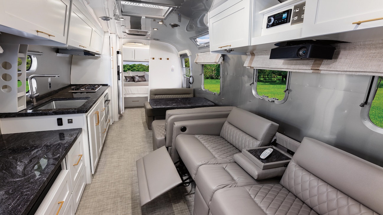 2023 Airstream Classic - 30RB for sale in the Pompano Beach, FL area. Get the best drive out price on 2023 Airstream Classic - 30RB and compare.