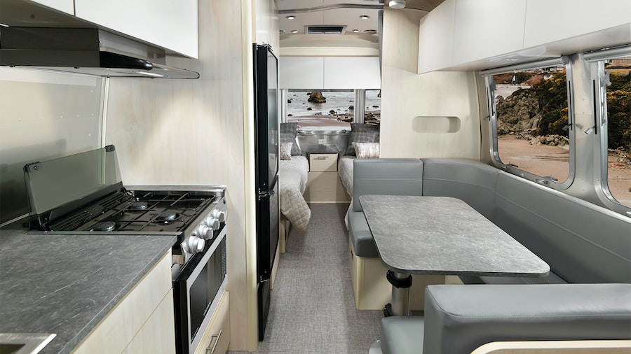 2023 Airstream Flying-Cloud - 23FB for sale in the Pompano Beach, FL area. Get the best drive out price on 2023 Airstream Flying-Cloud - 23FB and compare.