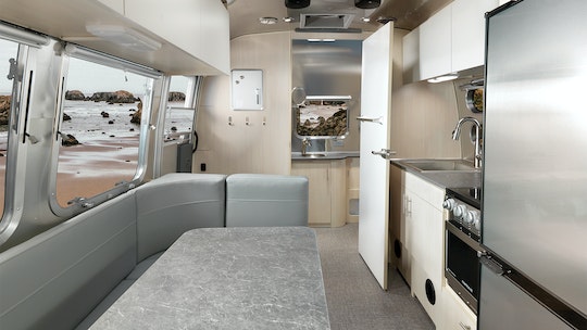 2023 Airstream Flying-Cloud - 23FB for sale in the Pompano Beach, FL area. Get the best drive out price on 2023 Airstream Flying-Cloud - 23FB and compare.