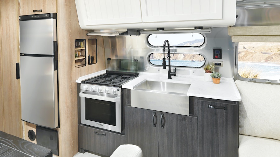 2023 Airstream Pottery Barn - 28RB for sale in the Pompano Beach, FL area. Get the best drive out price on 2023 Airstream Pottery Barn - 28RB and compare.