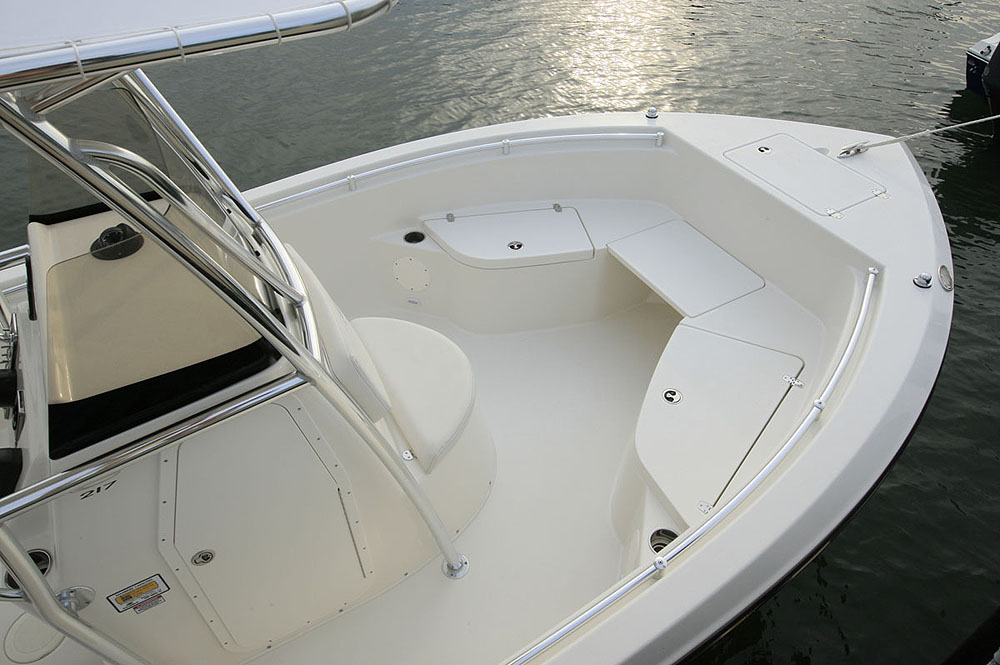 2023 Cobia 220 - CC for sale in the Pompano Beach, FL area. Get the best drive out price on 2023 Cobia 220 - CC and compare.