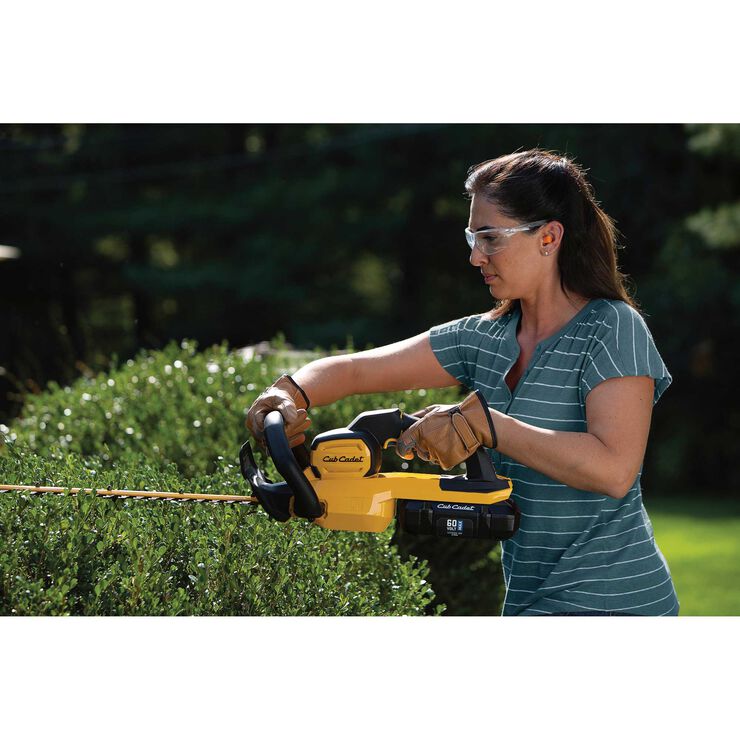 2023 Cub Cadet Hedge Trimmer - HT24E Tool Only for sale in the Pompano Beach, FL area. Get the best drive out price on 2023 Cub Cadet Hedge Trimmer - HT24E Tool Only and compare.