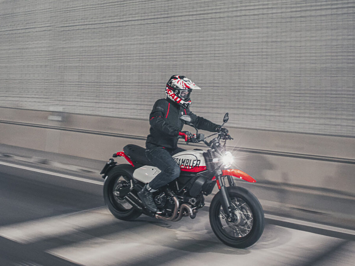 2023 Ducati SCRAMBLER - URBAN MOTARD for sale in the Pompano Beach, FL area. Get the best drive out price on 2023 Ducati SCRAMBLER - URBAN MOTARD and compare.