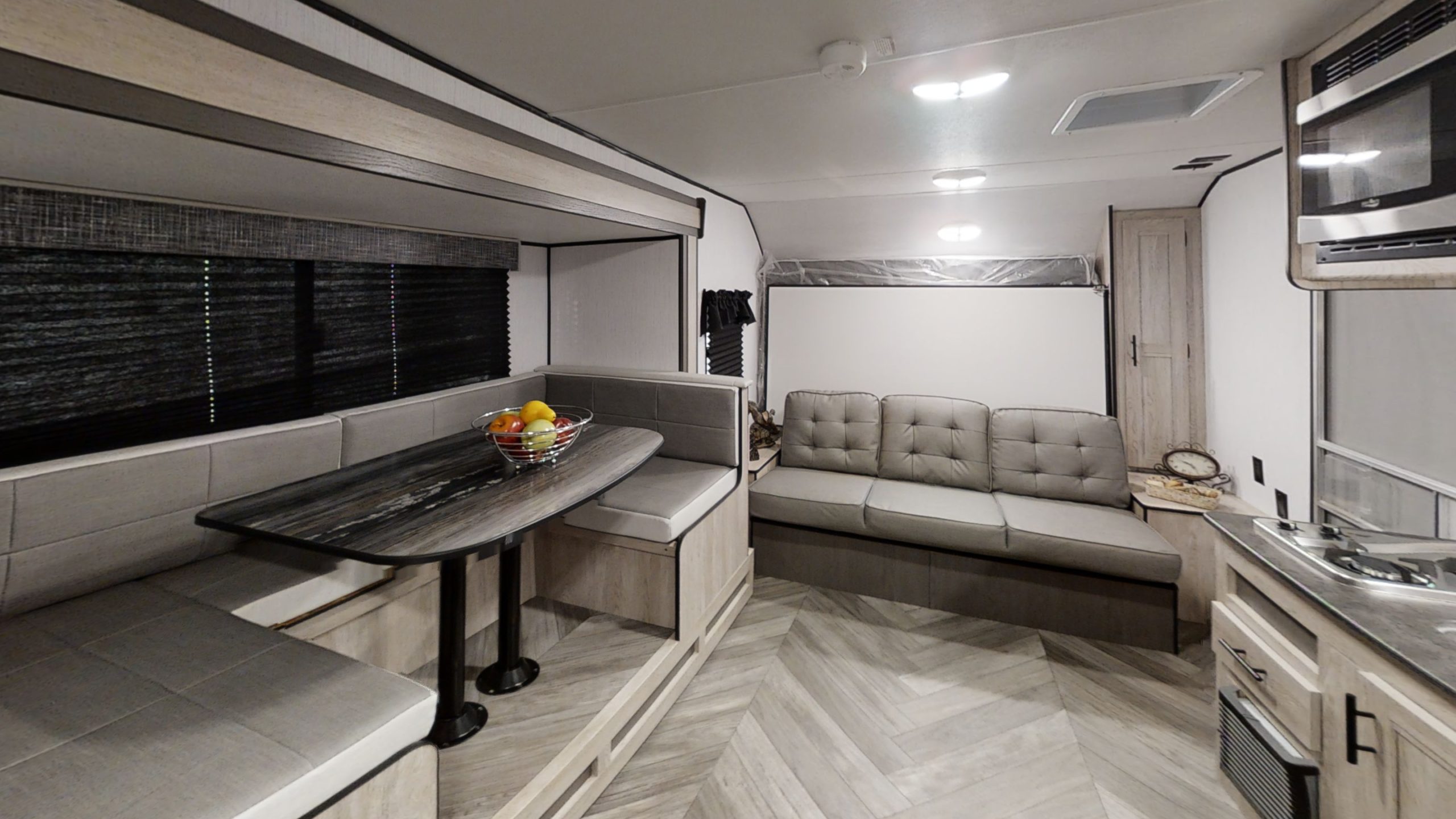 2023 HEARTLAND Prowler - 181 BHX for sale in the Pompano Beach, FL area. Get the best drive out price on 2023 HEARTLAND Prowler - 181 BHX and compare.