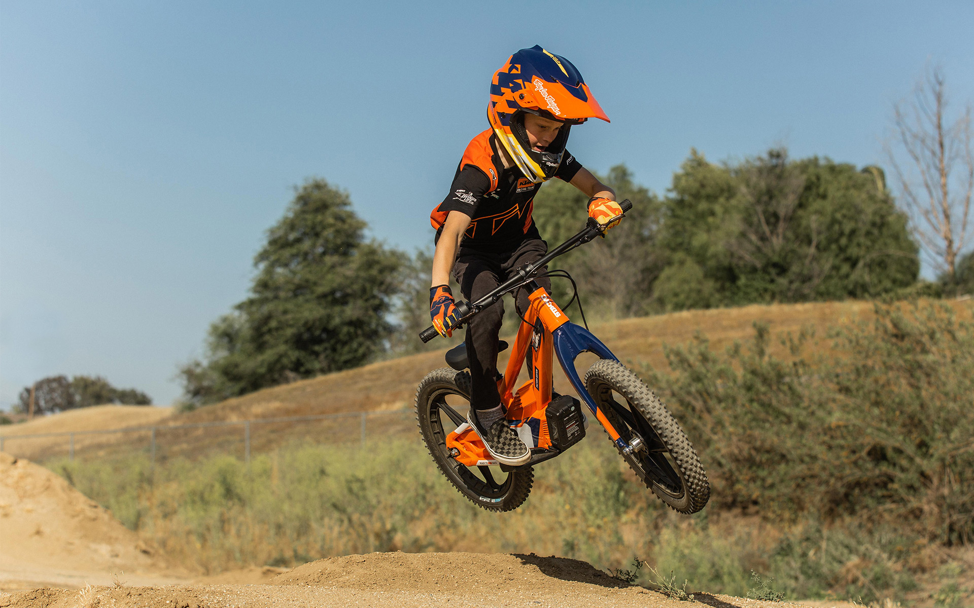 2023 KTM 18 - E Drive Factory Edition for sale in the Pompano Beach, FL area. Get the best drive out price on 2023 KTM 18 - E Drive Factory Edition and compare.