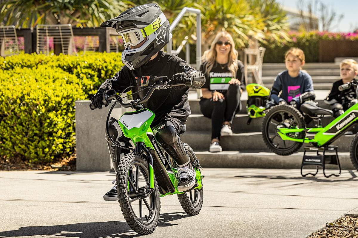 2023 Kawasaki ELEKTRODE™ - BASE for sale in the Pompano Beach, FL area. Get the best drive out price on 2023 Kawasaki ELEKTRODE™ - BASE and compare.