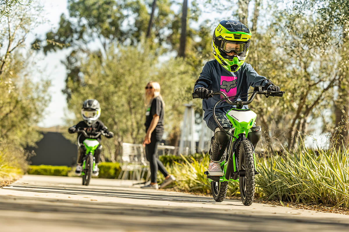 2023 Kawasaki ELEKTRODE™ - BASE for sale in the Pompano Beach, FL area. Get the best drive out price on 2023 Kawasaki ELEKTRODE™ - BASE and compare.